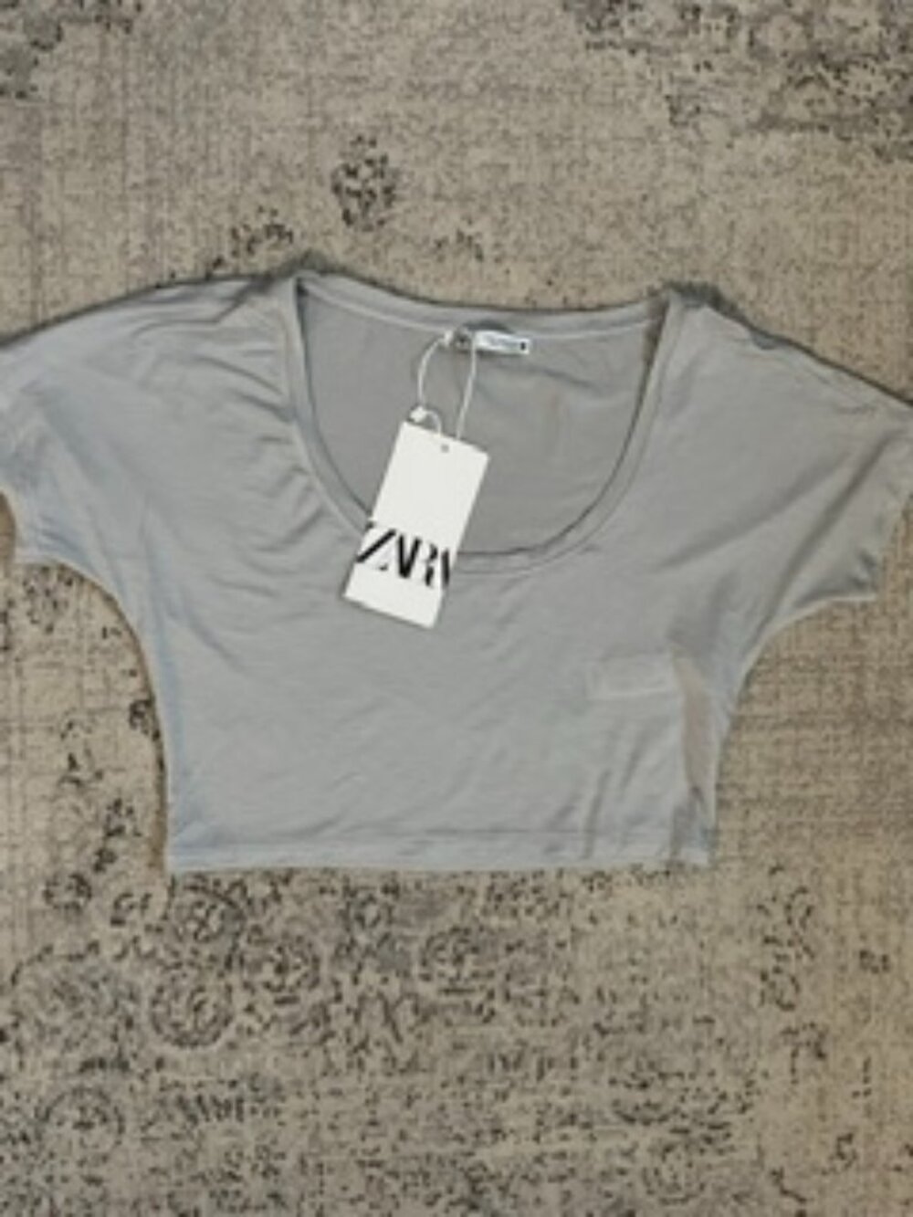 🧡3/$15 NWT Zara Lightweight Gray Crop Top S